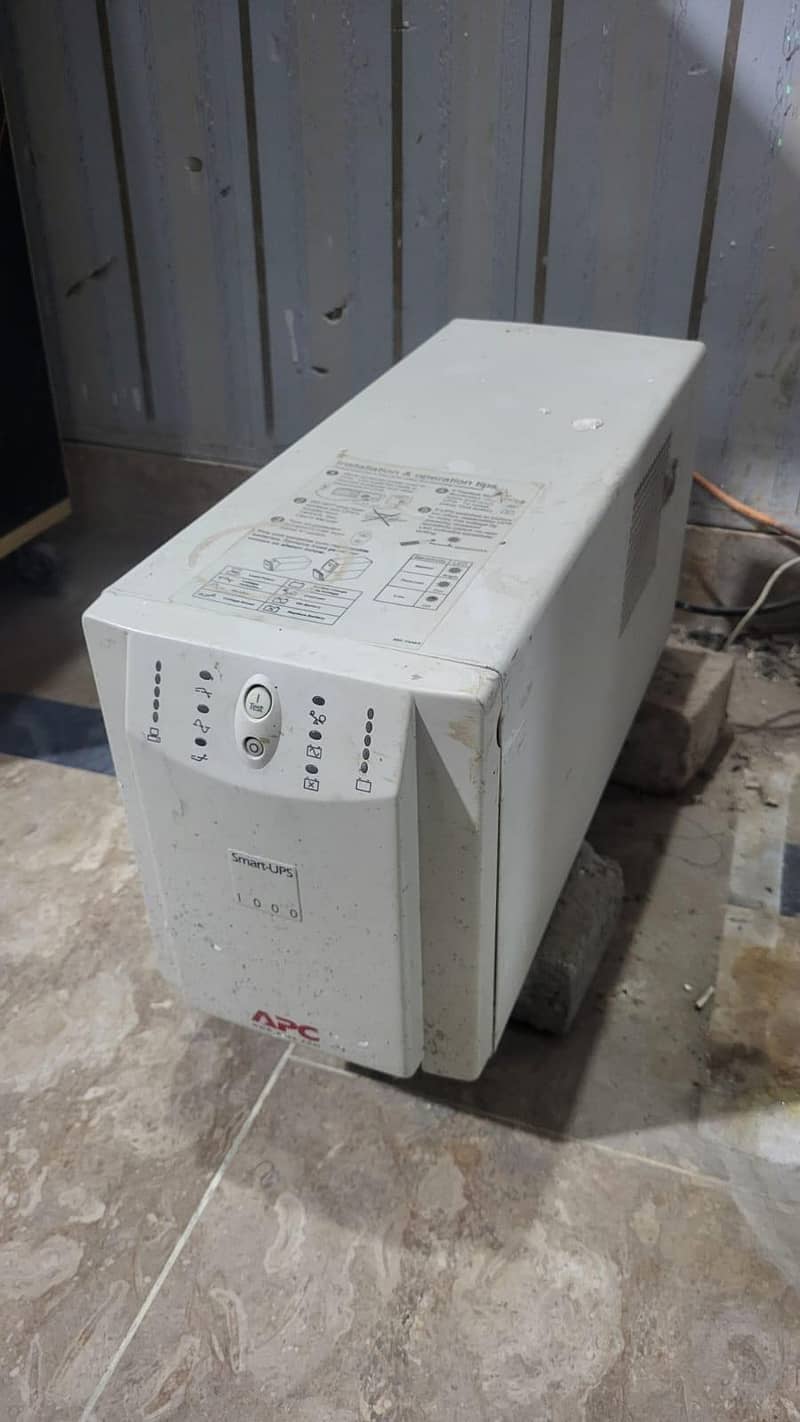 1000 watts 1