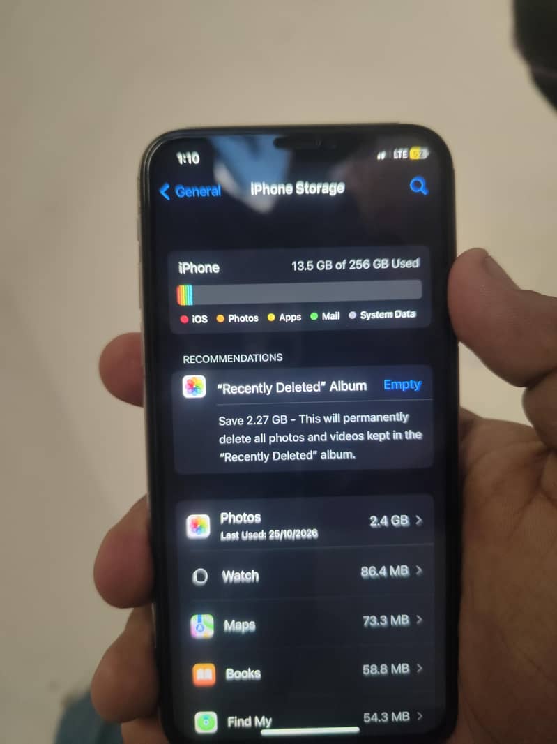 Apple iPhone X 2