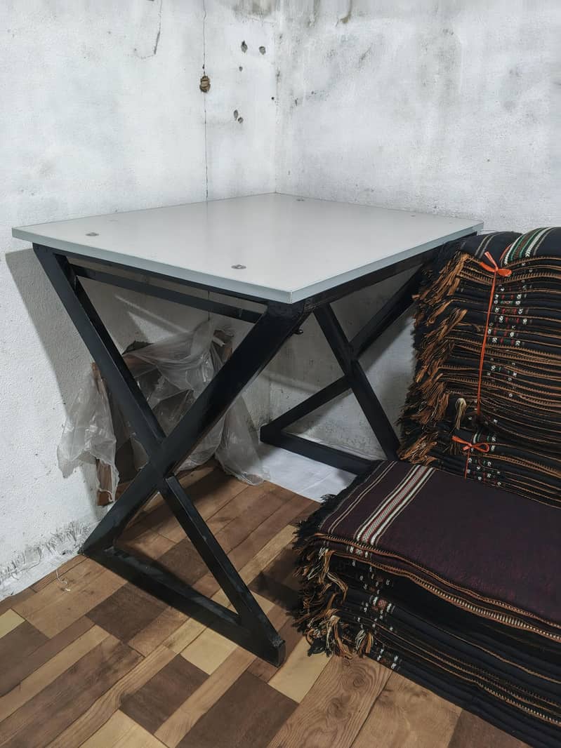 4×2 work table. . . 0