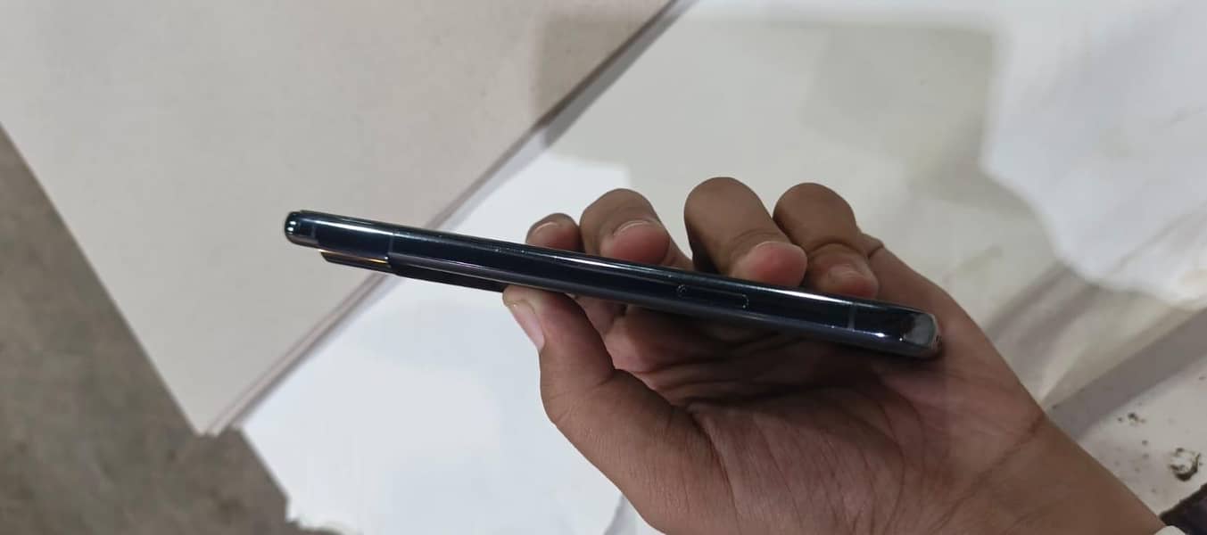 Google Pixel 8 Pro 1