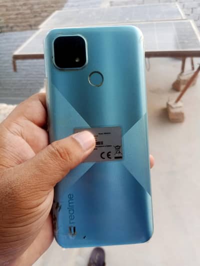 Realme C21