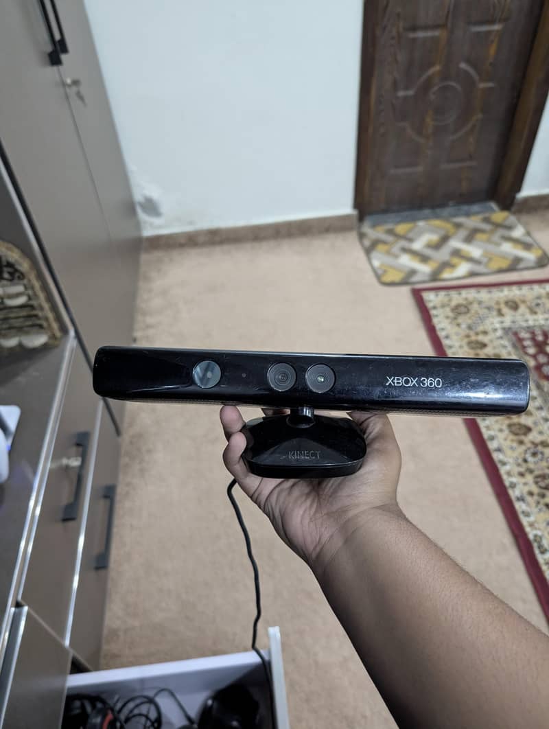 Xbox 360 Kinnect Sensor 0