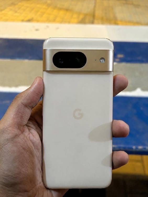Google Pixel 8 2