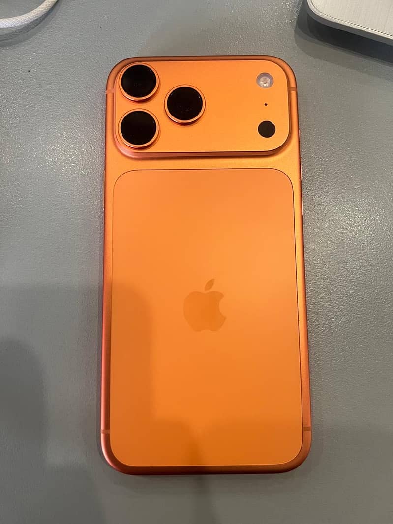 Apple Iphone 17 pro max 0