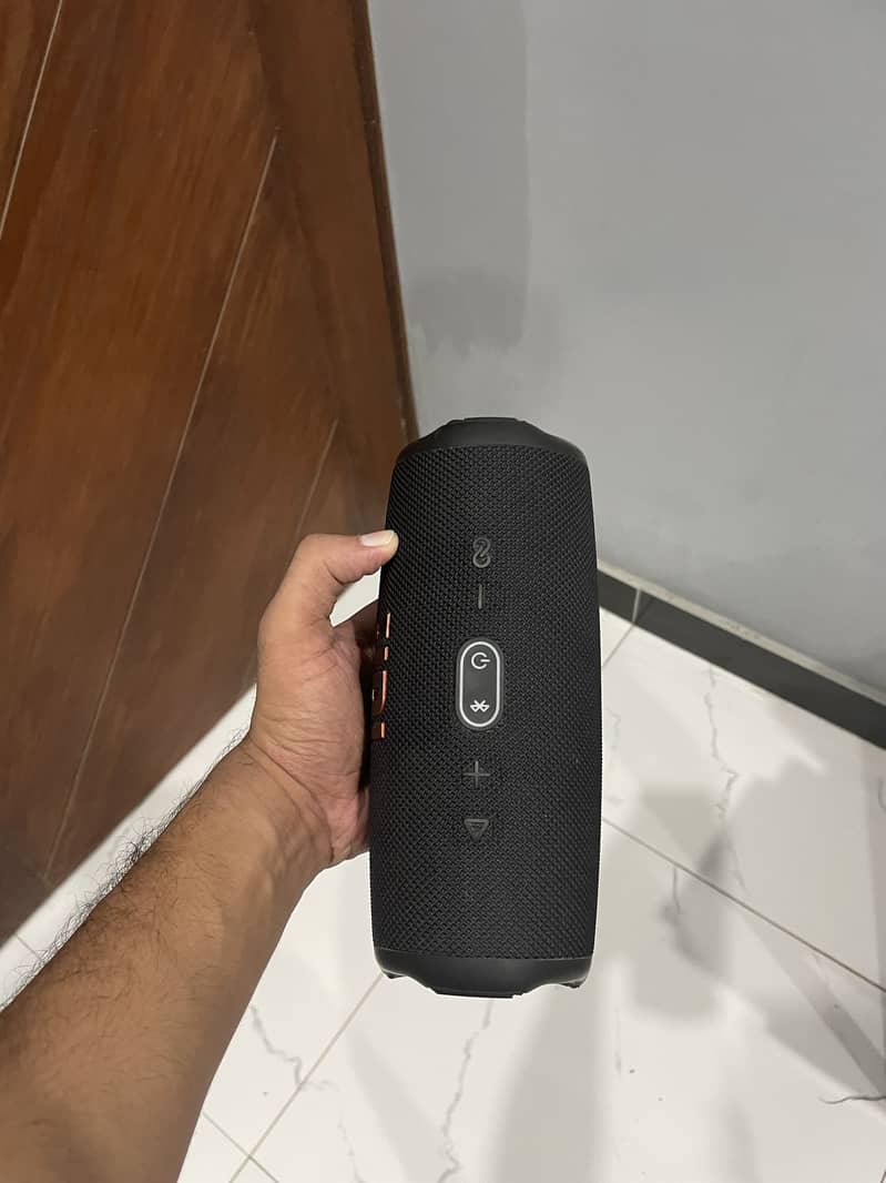 JBL charge 5 3