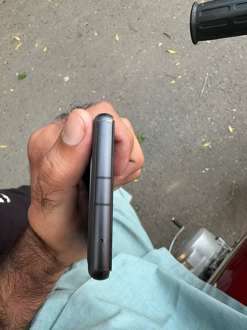 Google Pixel 7a 1