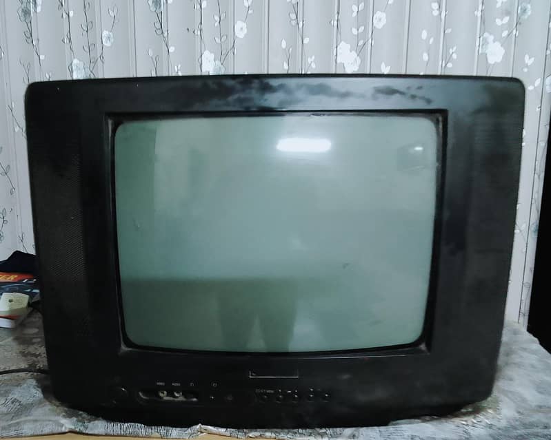 Simple colour television 1