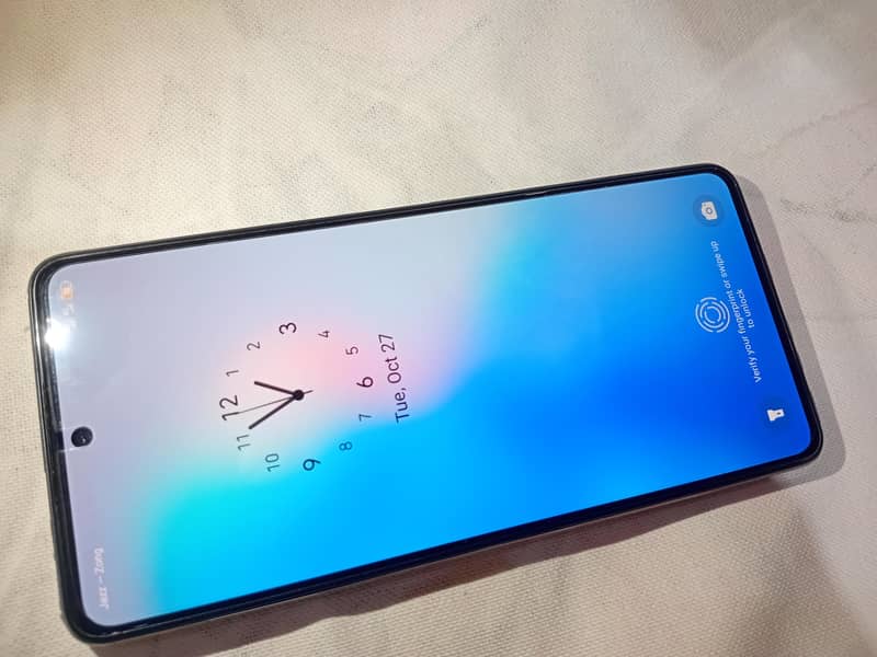 Tecno CAMON 20 1