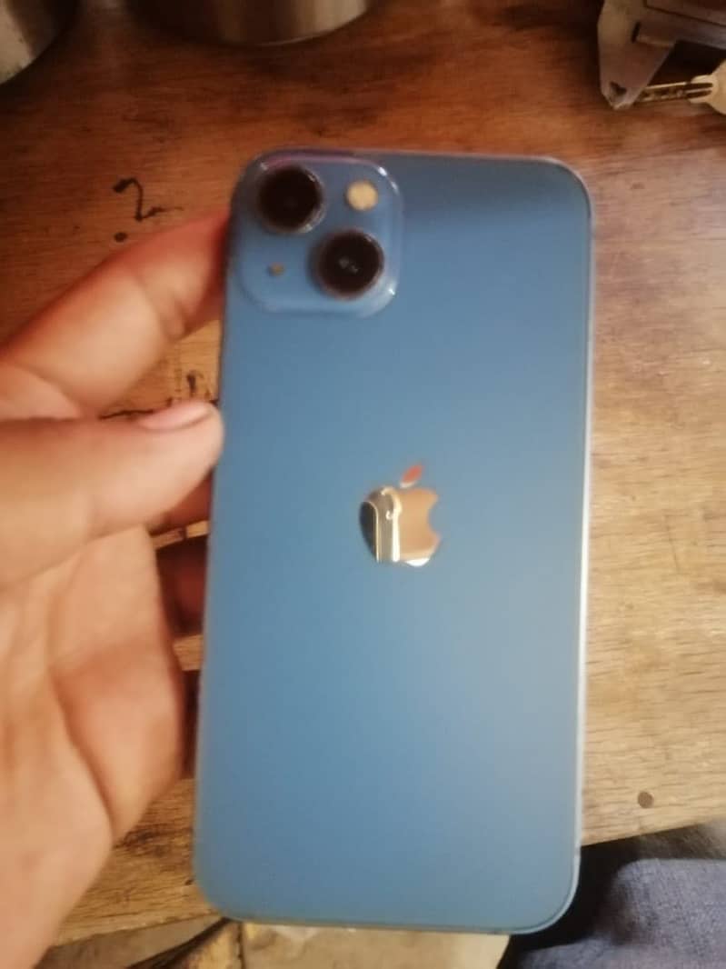 Apple iPhone 13 2
