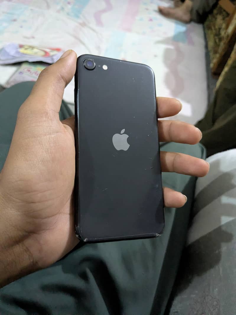 Apple iPhone SE 3