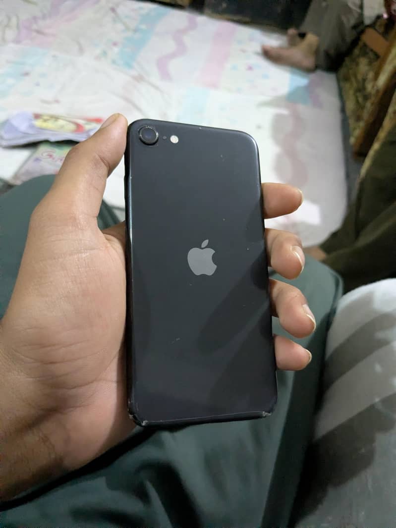 Apple iPhone SE 4