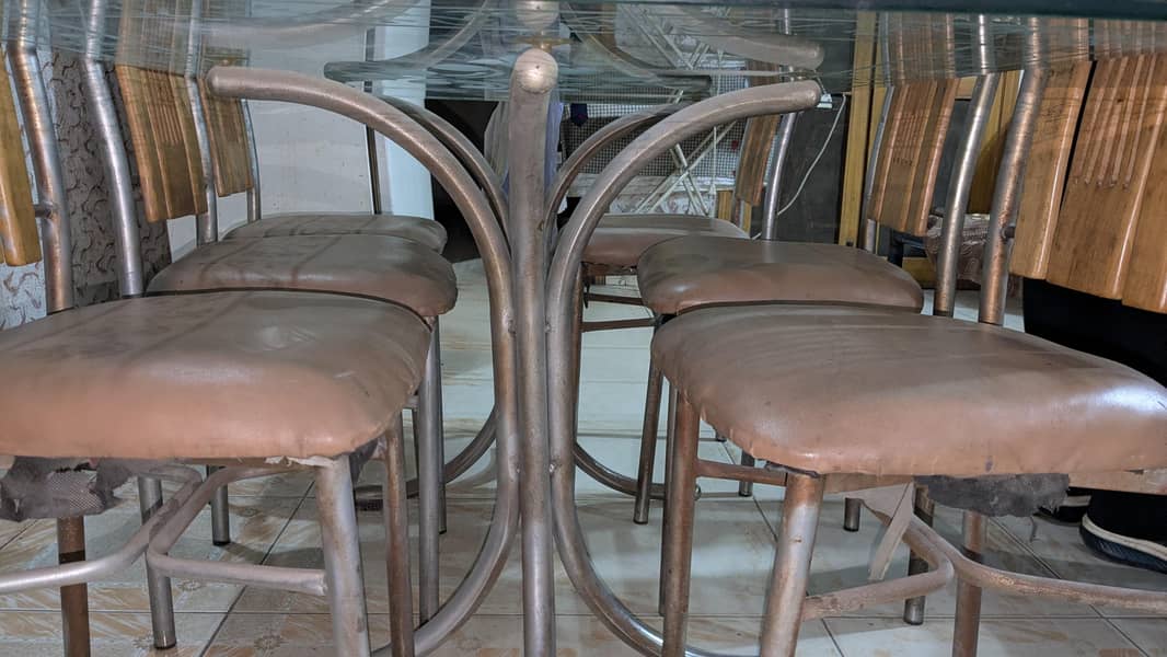 Dining table for 6 persons 3