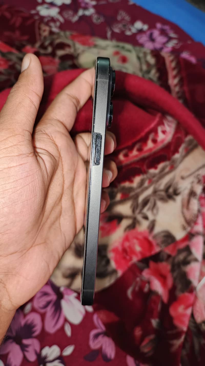 Apple iPhone 14 Pro Max 2