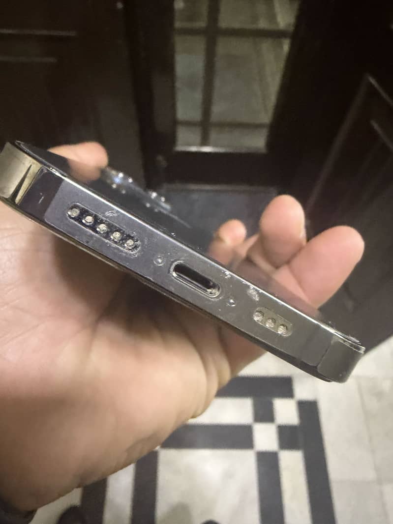 Iphone 13pro jv 4