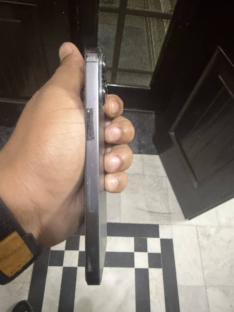 Iphone 13pro jv 6
