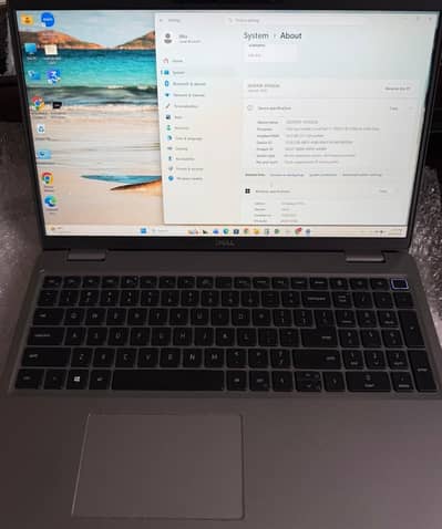Dell latitude Core i7 32/512 GB Touch screen