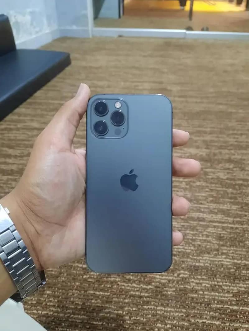 Apple iPhone 12 Pro 2