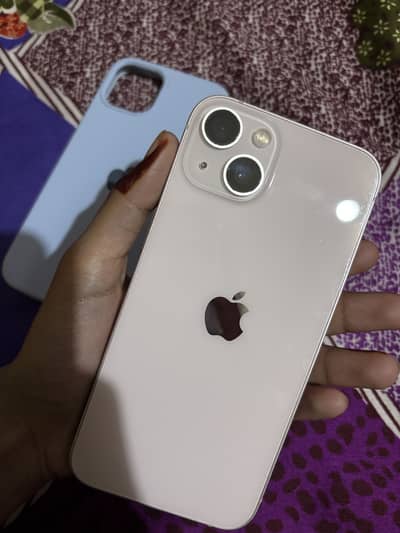 Apple iPhone 13