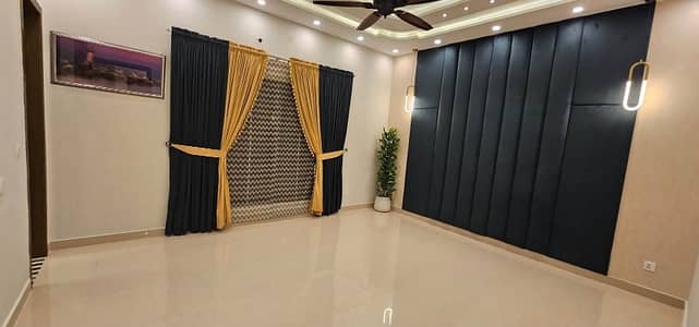 8 Marla Luxury Lower Portion For Rent in Bahria Town Lahore