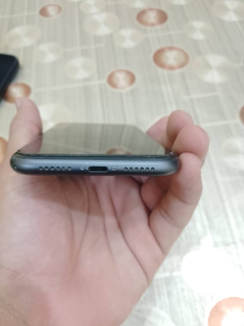 Apple iPhone 11 2