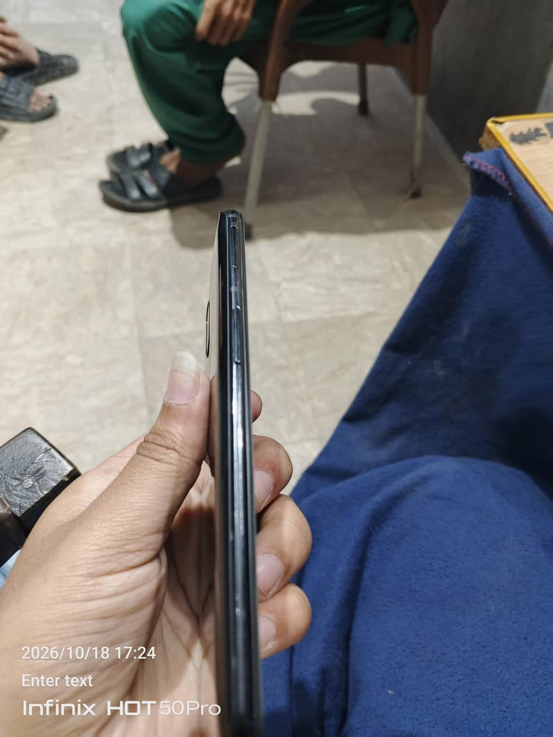 One Plus 6T 5