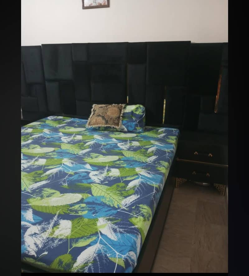 black bed set 3