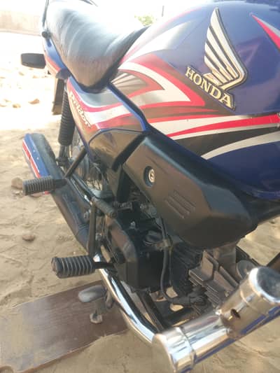 Honda Pridor-100