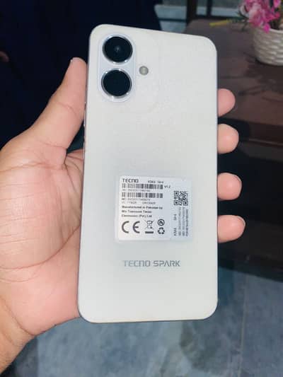 Tecno Spark Go 2
