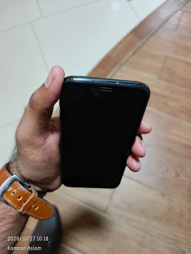 Apple iPhone 11 Pro 6