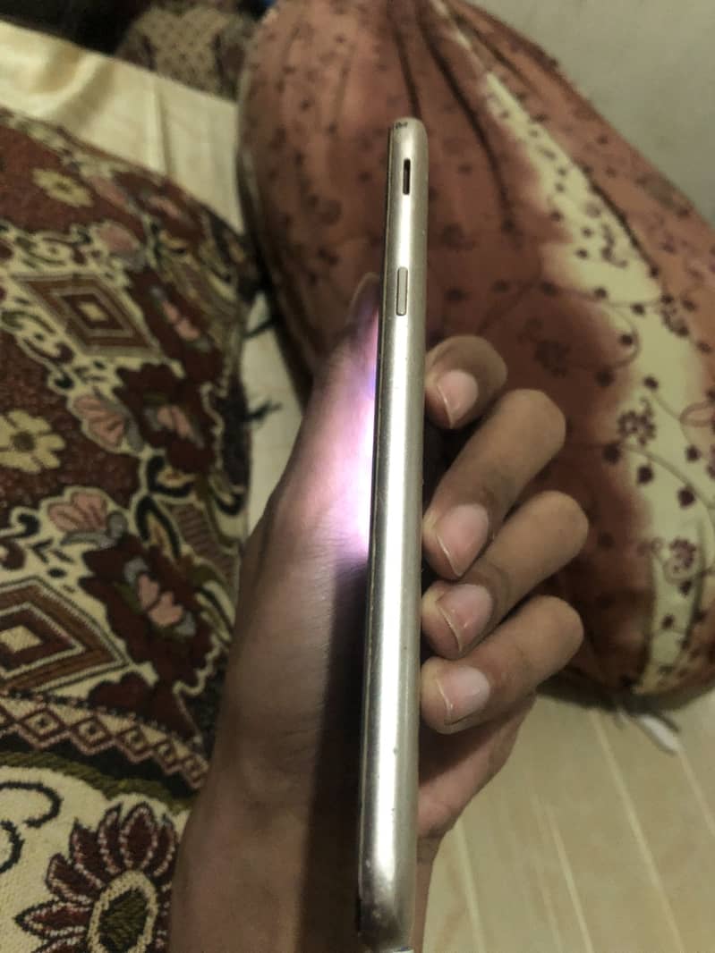Samsung Mobile J5 1