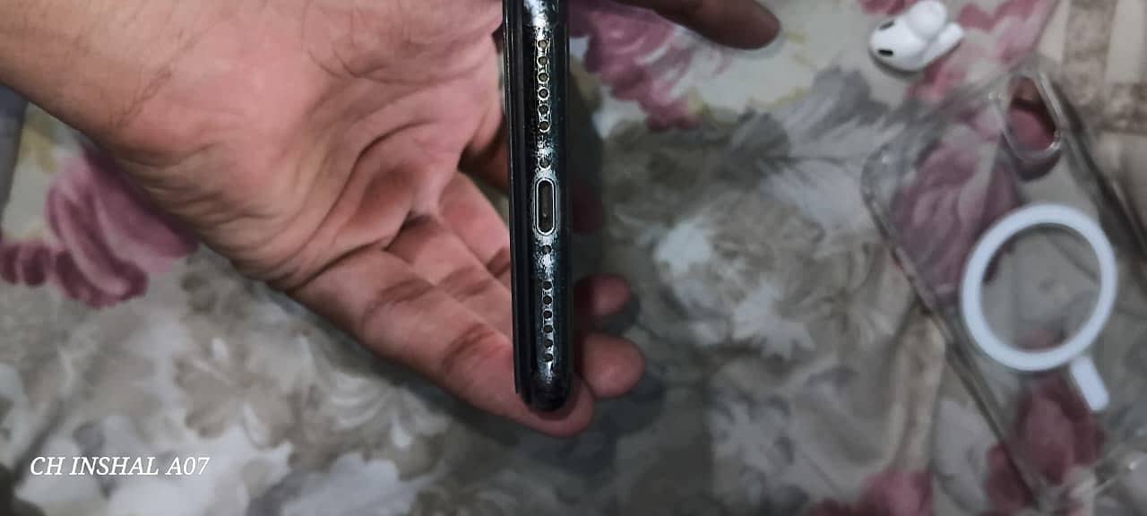 Apple iPhone X 2