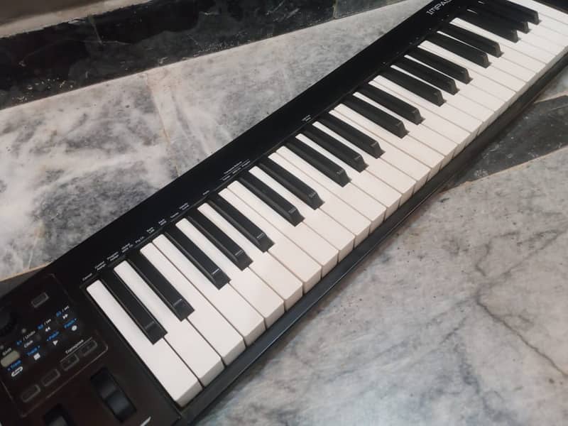 NEKTAR GX 49 Midi Controller 2