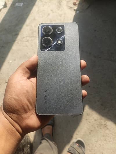 Infinix Note 30 8/256;