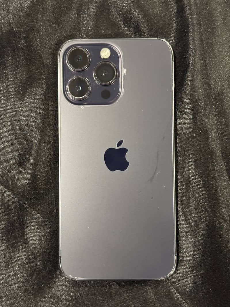 Apple iPhone 14 Pro Max 0