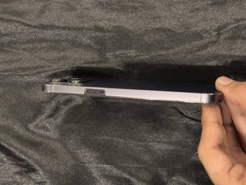 Apple iPhone 14 Pro Max 5
