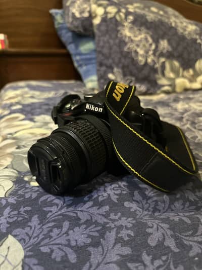 Nikon D3200 DSLR camera for sale