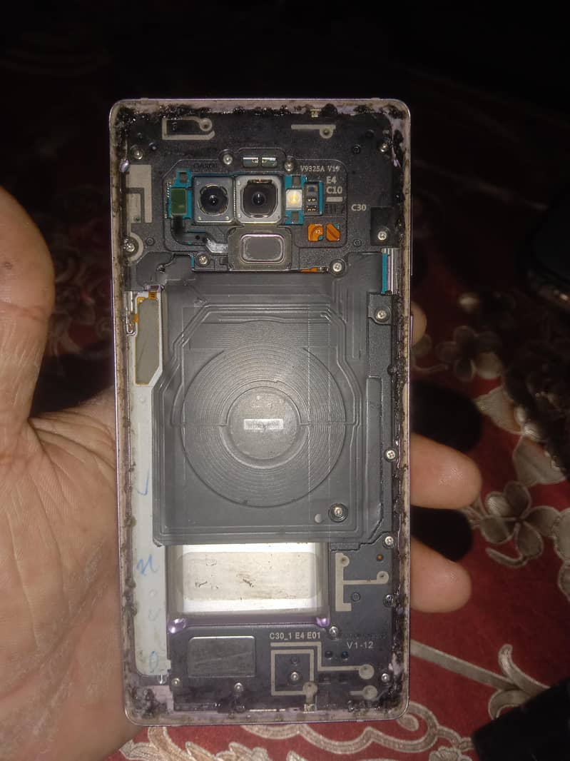 Samsung Mobile Note 9 1