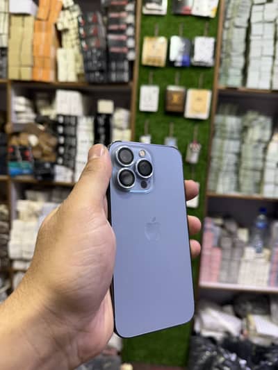 Apple iPhone 13 Pro