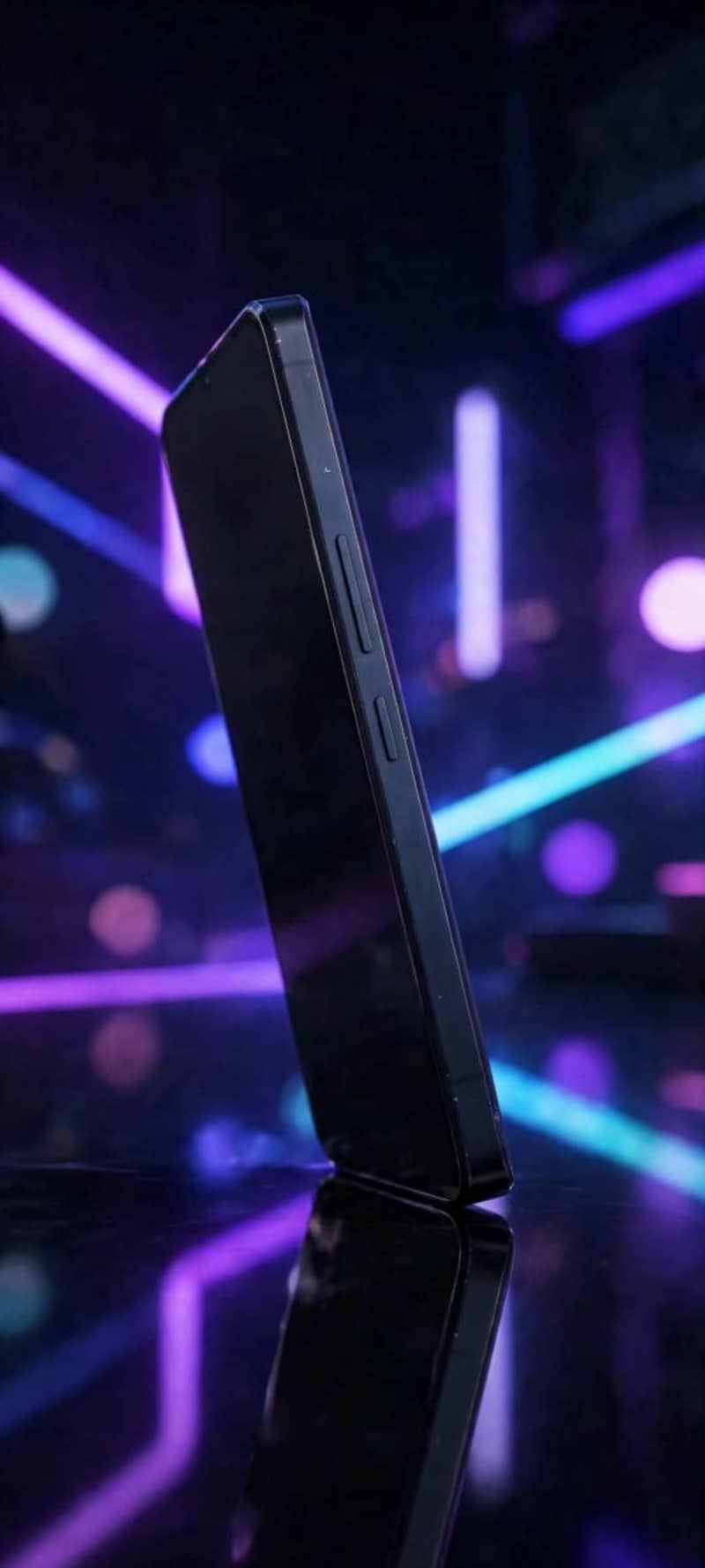 Sharp Aquos r7 3