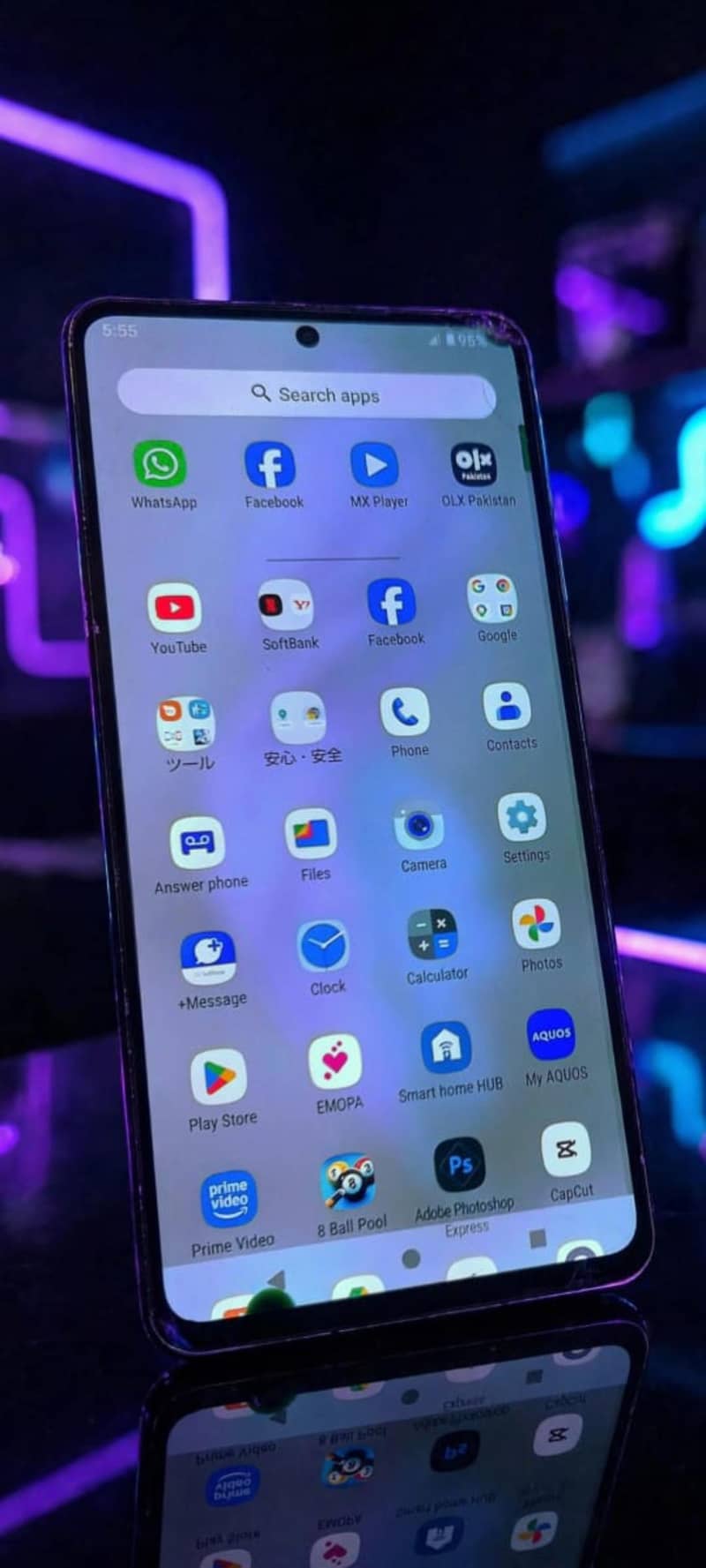 Sharp Aquos r7 4