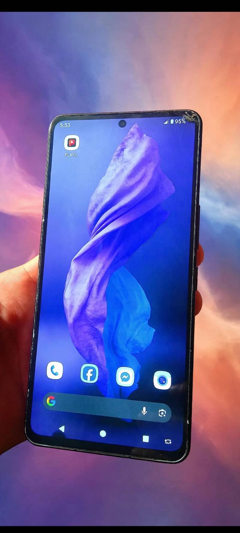 Sharp Aquos r7 13