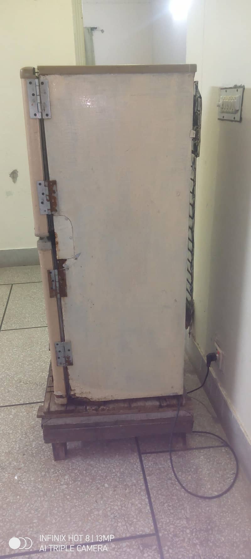 Medium Size Fridge 2