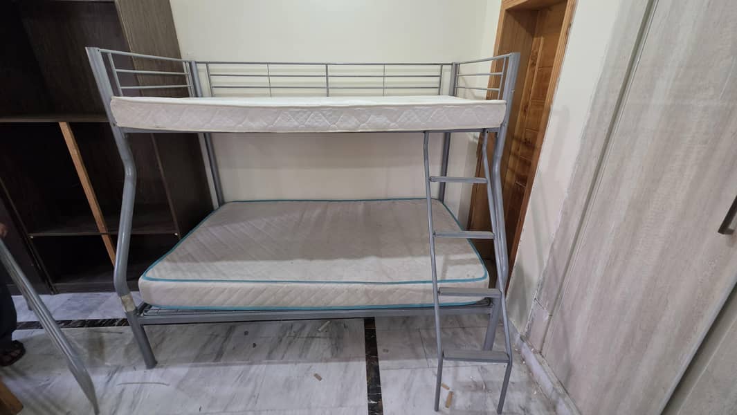 Alexa Sleeper Bed 1