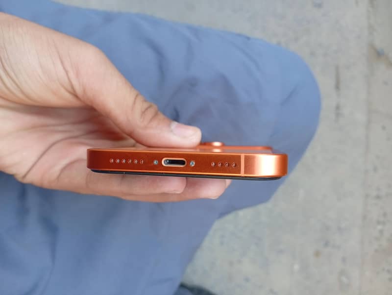 Apple iPhone 17 converted 4