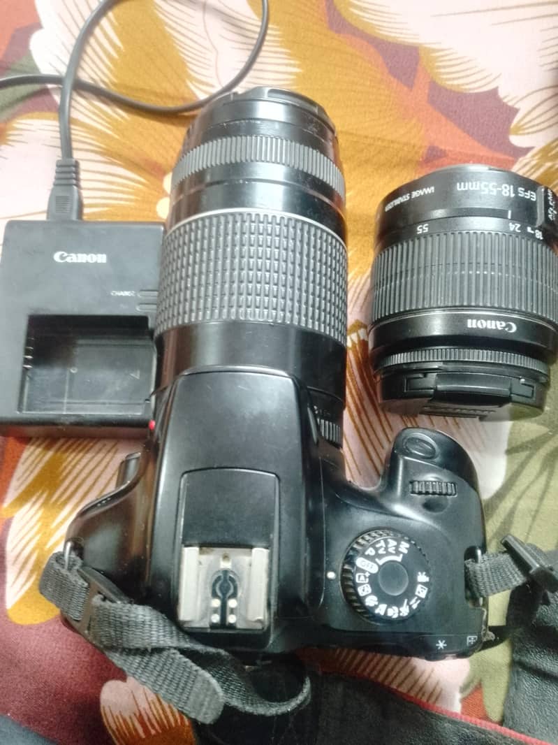 DSLR camera 4000D 0