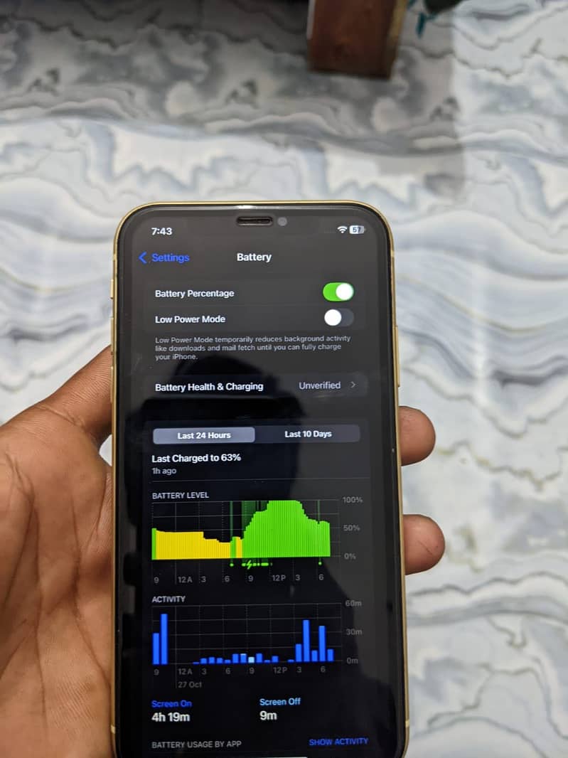 Apple iPhone XR 9