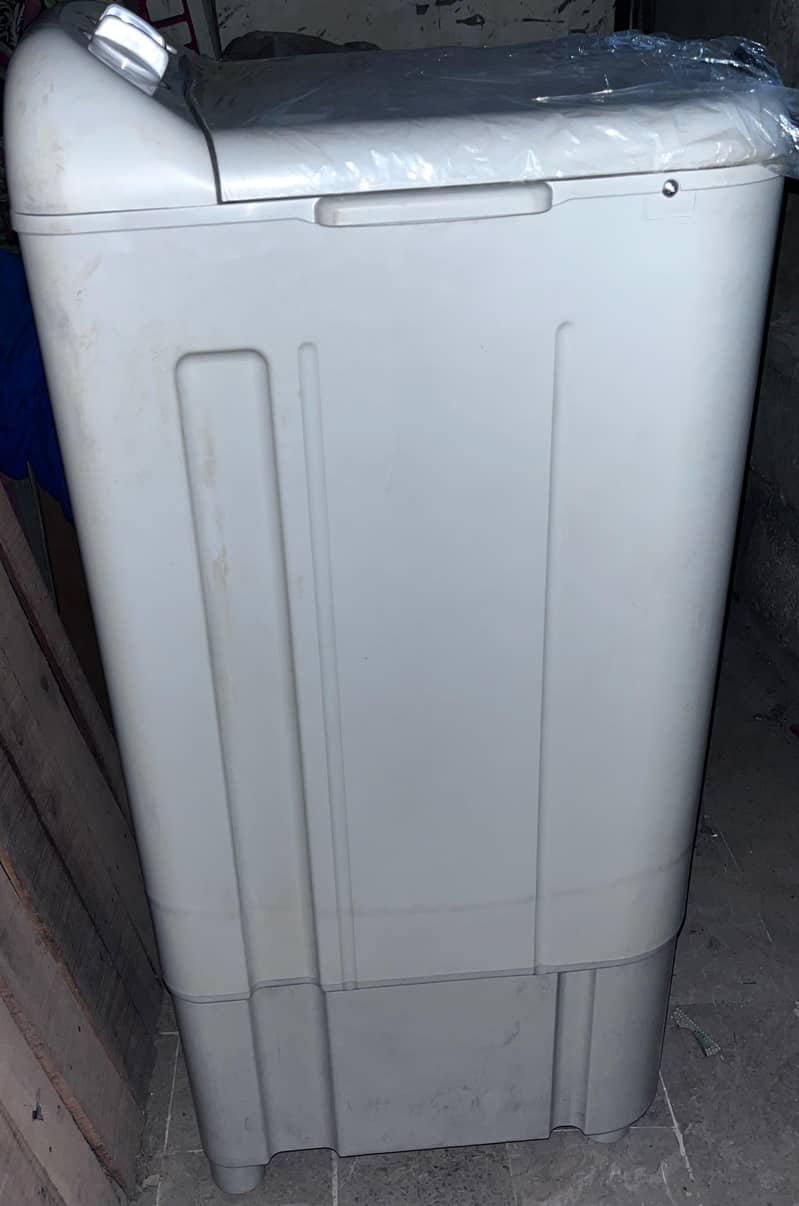 Washing Machine without Dryer 4