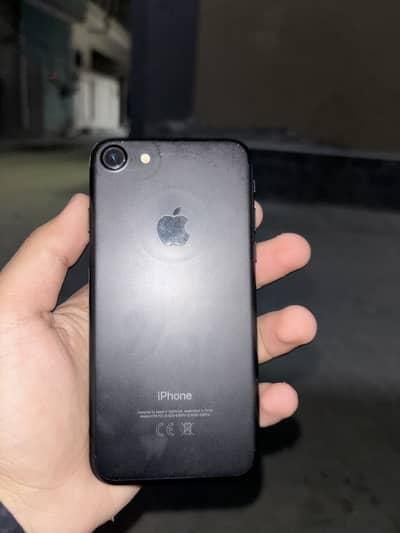 Apple iPhone 7