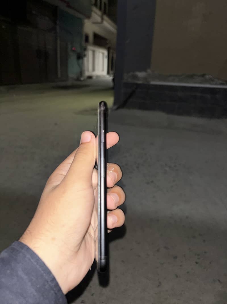 Apple iPhone 7 5