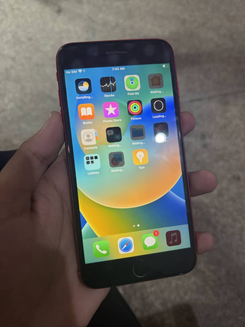 Apple iPhone 8 Plus 0